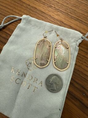 Kendra Scott Iridescent Mother-of-Pearl Gold Drop Earrings
